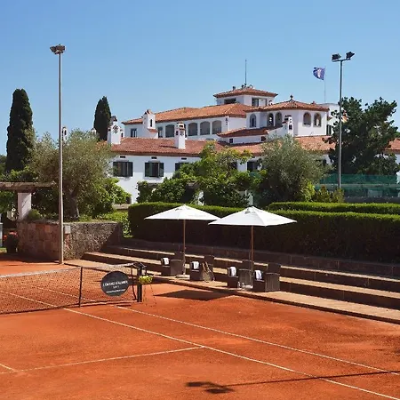 De La Gavina Gl - The Leading Of The World 5*