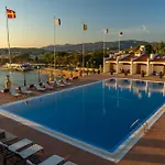 De La Gavina Gl - The Leading Of The World 5* S'Agaro