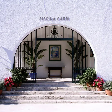 De La Gavina Gl - The Leading Of The World ساغارو